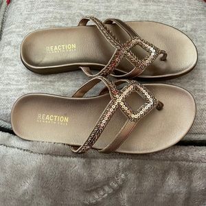 Kenneth Cole slip on sandals